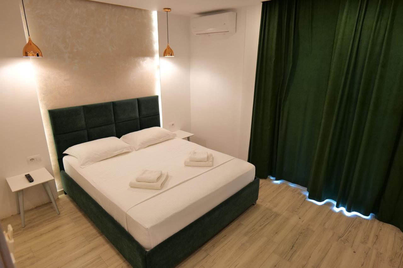 Kuburi Hotel Ксаміл Екстер'єр фото