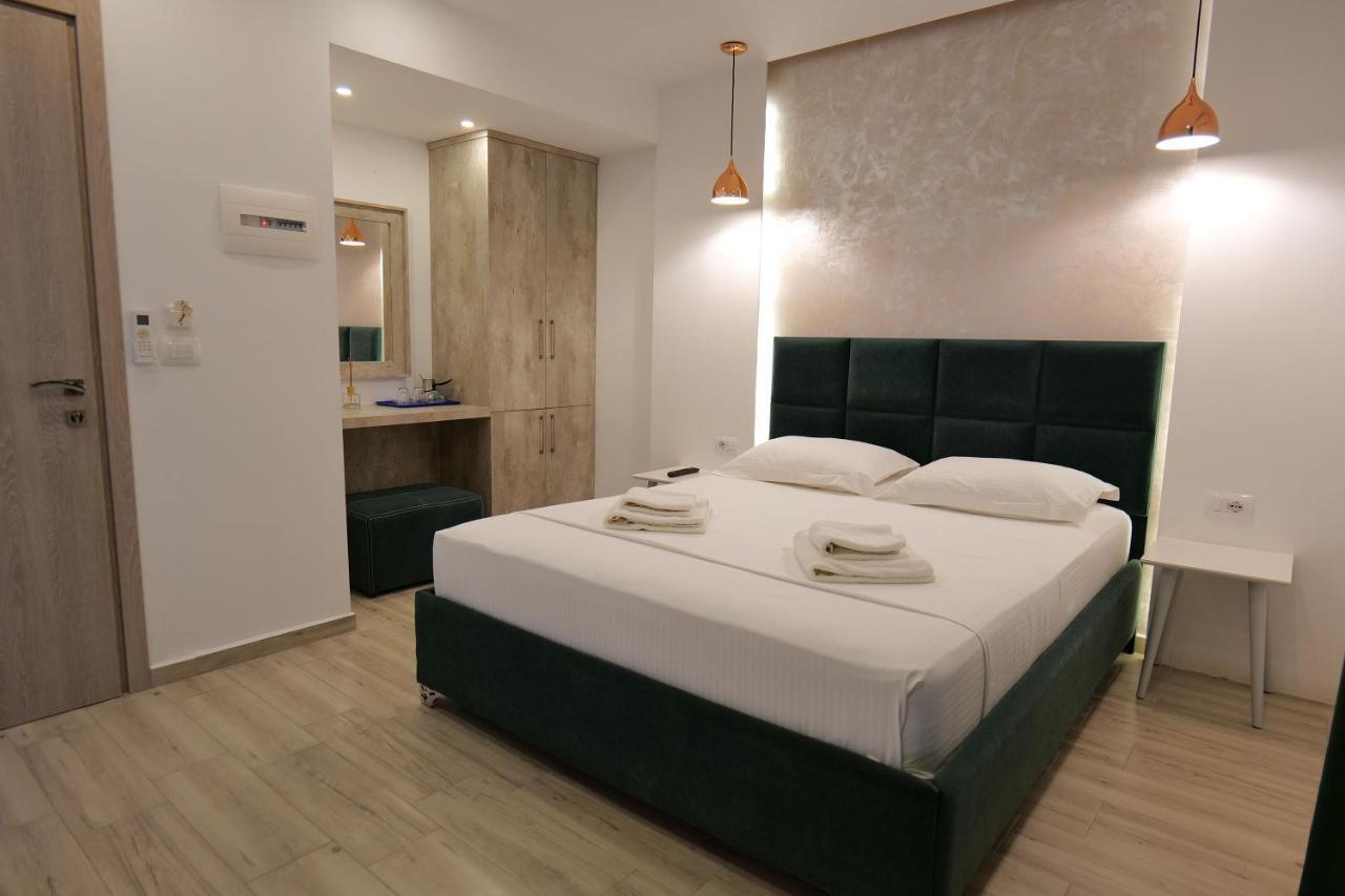 Kuburi Hotel Ксаміл Екстер'єр фото