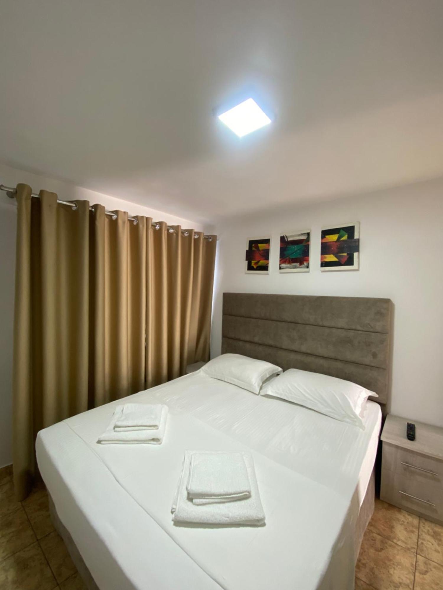 Kuburi Hotel Ксаміл Екстер'єр фото